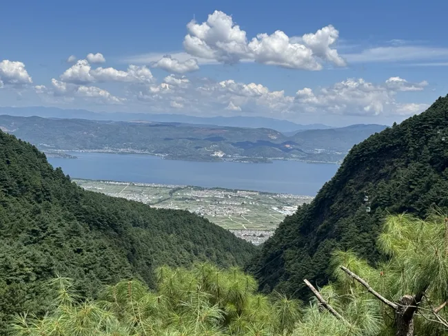 Looking down toward Erhai Lake between the mountain slopes.